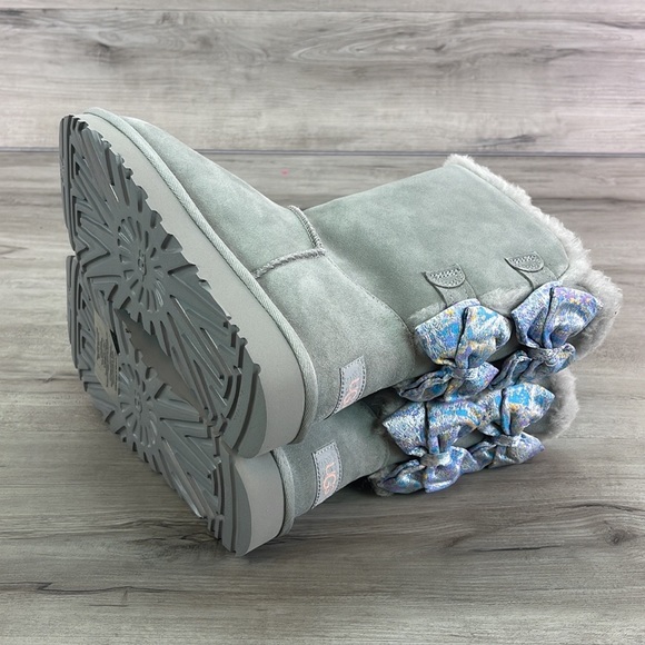 🍁 UGG 🍁 BAILEY BOW ABSTRACT SPLATTER BOOTS - Picture 11 of 14